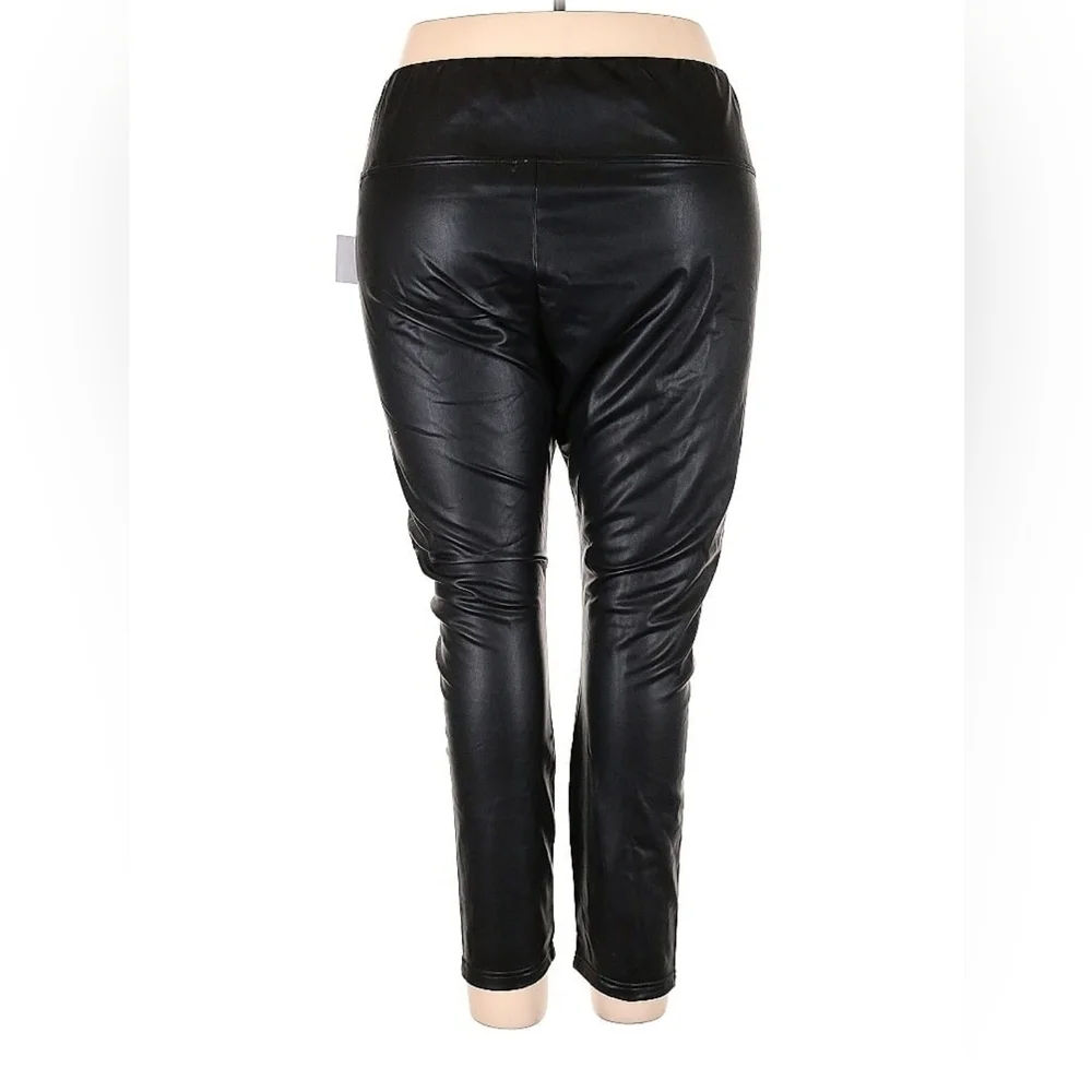 BP. Faux Leather Boyfriend Pants – Size 4X – NWT